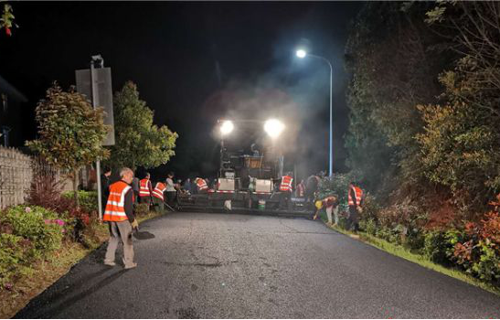 長沙太空金路橋材料有限公司,雙鋼輪壓路機,福格勒瀝青攤鋪機,AC系列,AF系列,SBS系列