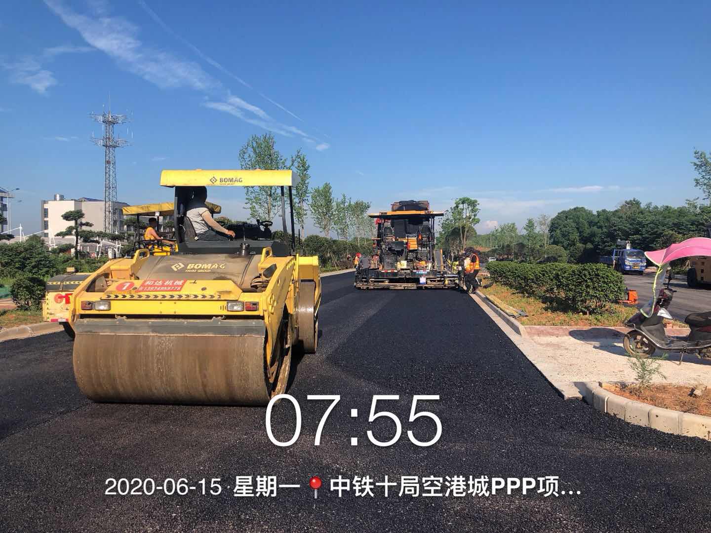 長沙太空金路橋材料有限公司,雙鋼輪壓路機,福格勒瀝青攤鋪機,AC系列,AF系列,SBS系列