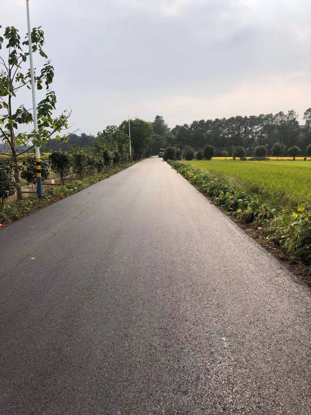 長沙太空金路橋材料有限公司,雙鋼輪壓路機,福格勒瀝青攤鋪機,AC系列,AF系列,SBS系列