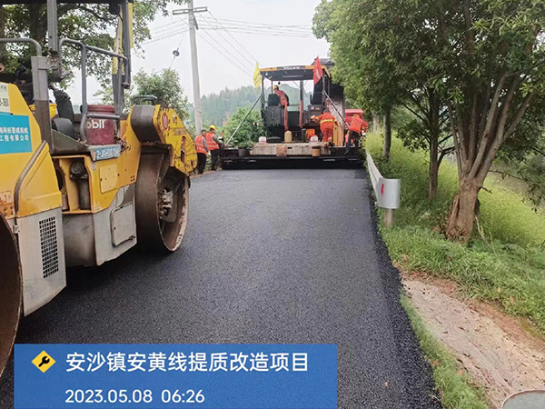 長沙太空金路橋材料有限公司,雙鋼輪壓路機,福格勒瀝青攤鋪機,AC系列,AF系列,SBS系列